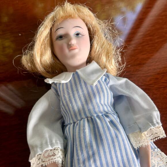 Vintage Porcelain Doll in Blue and White Dress – 8” Tall - Picture 8 of 14